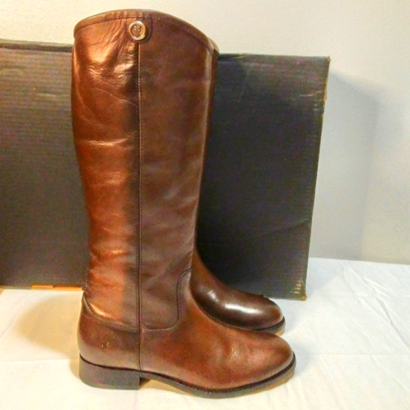 Frye Melissa 2 Leather Equestrian Inspired Pull-On Riding Boots - Picture 2 of 12